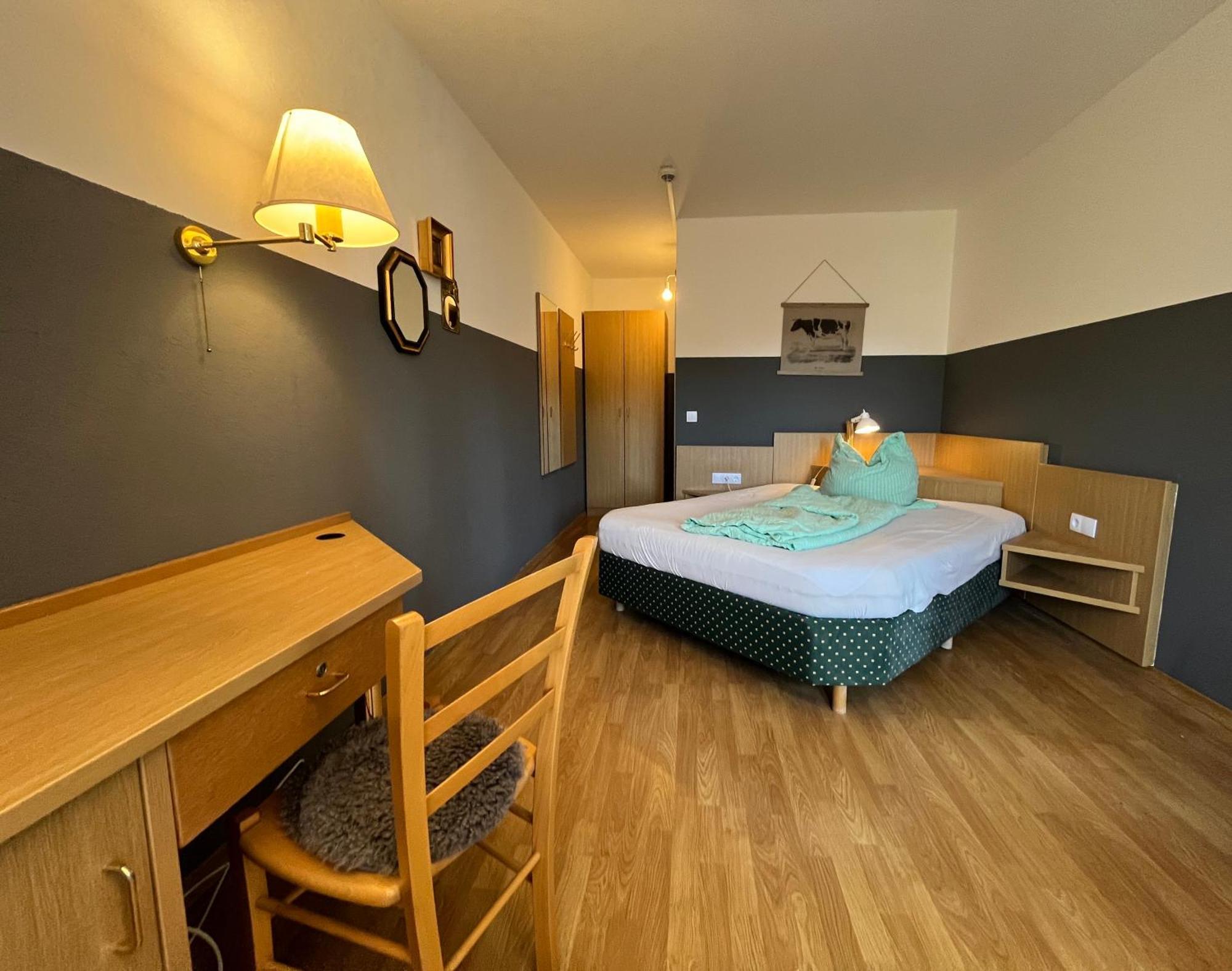 Goldener Hahn B&B Baiersbronn - Ferienwohnungen Mit Hotel Service Nahe Gartenschau Tal X Room photo